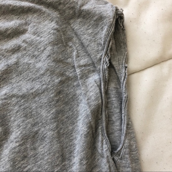 GUC Zara Distressed Pocket Graphic T-Shirt - Picture 8 of 8